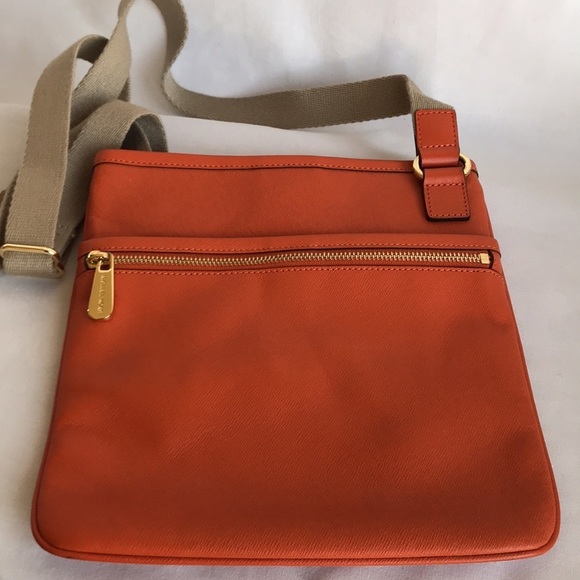 Michael Kors orange crossbody bag - Picture 3 of 11